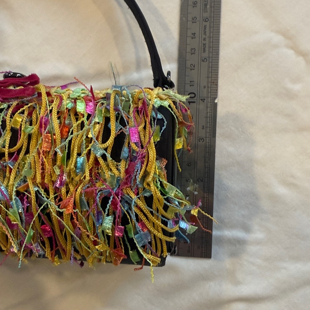 Colorful Fringe Handbag - Picture 4 of 4